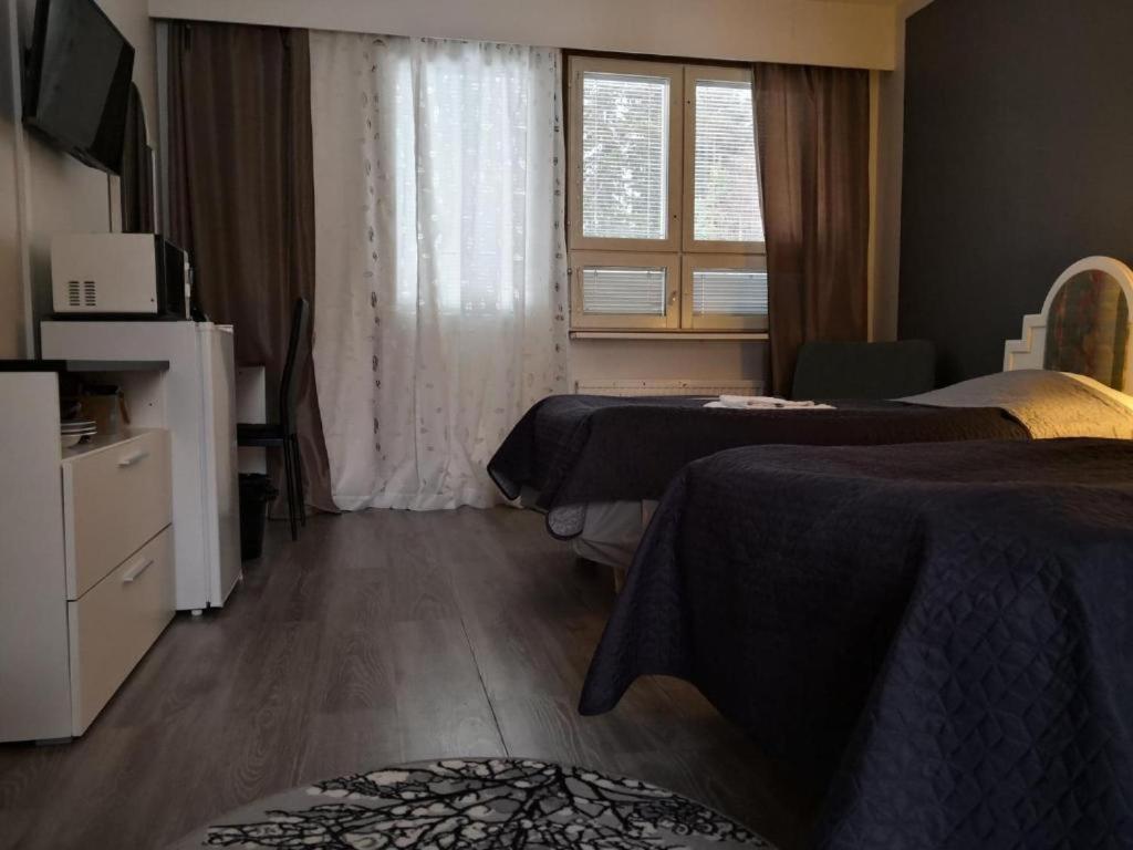 Hotelli Ravintola Tiilikka Rautavaara Extérieur photo